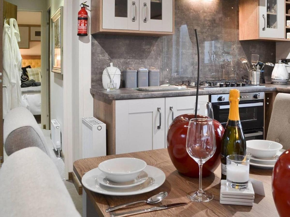 Luxury Boutique Style Lodge With Hot Tub Bridlington Exterior foto